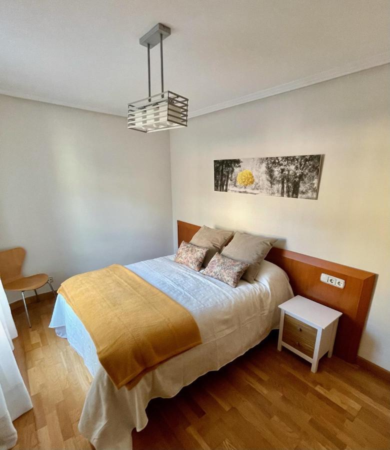 Apartamento Paseo De La Losa Oviedo Zewnętrze zdjęcie
